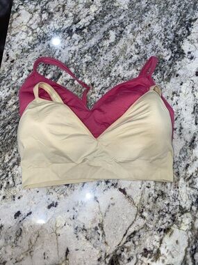 Set of two women’s Athleta sports bras- Orange & Berry